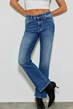 Jeans^Five Jeans 331 Maylan Jeans Flare Cropped Medium Blue